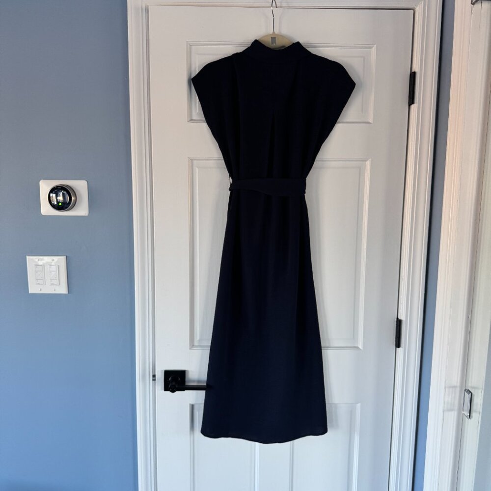 DKNY Navy Midi Shirt Dress Size 2 Belted Button Front Sleeveless Minimalist - Picture 4 of 10